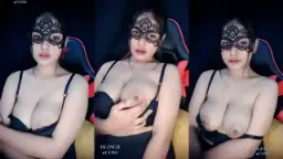 Kigkin Marcha Cantik Tobrut BH Hitam Video by TubeV