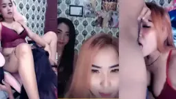 Moza Suruh Bestienya Jilatin Memeknya Video by PornOne
