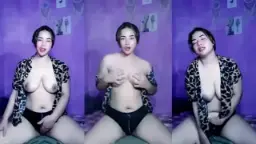 Belinda Toge Elus-elus Memek sambil Mendesah Video by RedTube