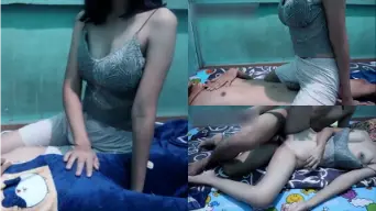 Lagi Tidur Adik Tiri Ngajak Ngentot Video by PornHub