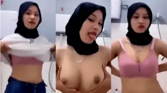 Jilbab Putri Mega Pap Toket Video by IXXX