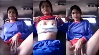 Ciya Colmek Dalam Mobil Video by KingBokep
