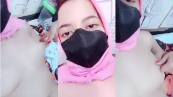 Jilbab Pink Bugil Pamerin Toket Mungilnya Video by PornHub Jilbab Pink Bugil Pamerin Toket Mungilnya Video by PornHub