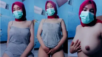 ABG 19Yo Jilbab Merah Joget Binal Video by SangeLink ABG 19Yo Jilbab Merah Joget Binal Video by SangeLink