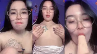 Host Kacamata Binal Kepengin Ngemut Punyamu Video by AVTub Host Kacamata Binal Kepengin Ngemut Punyamu Video by AVTub